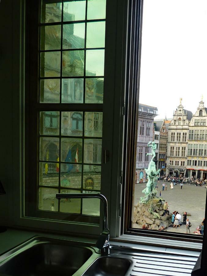 Antwerp Old Town Triplex Apartment Bagian luar foto